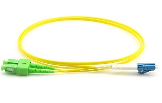 AC.APC LC.PC 2 1 Dây nhảy SC/APC-LC/UPC - Single mode ( ĐƠN or ĐÔI) - Chủng loại Single mode - Dây đơn (simplex) hoặc đây đôi (duplex) - Vỏ màu vàng, chất liệu PVC hoặc LSZH - Chiều dài từ 0.5M đến 100M - Chuẩn kết nối SC/APC - Đường kính sợi 2.0mm hoặc 3.0mm - Suy hao IL<=0.3dB, phản hồi RL>=60dB - Nhiệt độ dải hoạt động rộng